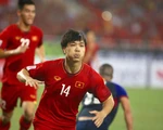 Cổ động viên Malaysia chúc mừng tuyển Việt Nam ngay lập tức!