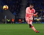 Messi vẫn chất: hai cú đá phạt thần sầu quỷ khốc trong một trận