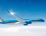Máy bay Vietnam Airlines hạ cánh khẩn vì hành khách chảy máu ngực