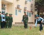 Nữ tân binh trong quân ngũ nhiều khi còn lo... giảm béo