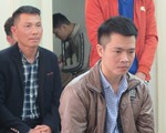 Cựu cán bộ công an phạm tội lừa đảo liên tục khóc ở tòa