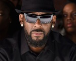 R. Kelly bị Spotify ngừng giới thiệu nhạc vì hành vi tình dục sai trái