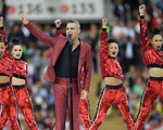 Giơ ‘ngón tay thối’ tại World Cup Robbie Williams có thể bị phạt tiền