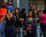 Giẫm đạp trong tiệc cuối năm học ở Venezuela, 17 người chết