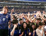 Nhật báo động vì quá nhiều người xem World Cup đi tiểu cùng lúc