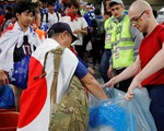 World Cup 2018: Fan Nhật và Senegal chung tay dọn rác sau trận đấu