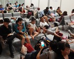 Sân bay Tân Sơn Nhất tắc từ trên trời, dưới đất gây khó cho không lưu