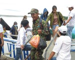 2.000 du khách kẹt ngoài đảo Lý Sơn đã vào bờ