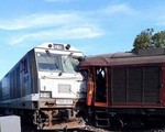 Tàu tông nhau ở ga Núi Thành do lỗi cả hệ thống