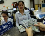 Giá USD tự do hạ nhiệt, còn 23.280 đồng/USD