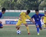 Cầu thủ U13 phải thi đấu dưới thời tiết 40 độ C