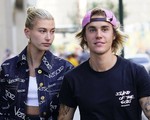 Justin Bieber đính hôn, khoe nhẫn kim cương hoành tráng
