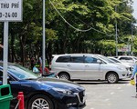 Vì sao không muốn thu phí đậu xe bằng công nghệ?