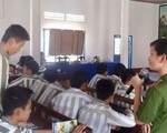 Học viết tên mình ở tuổi... 83