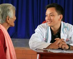 Chàng bác sĩ 9X đa tài