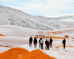 Chuyện khó tin: tuyết rơi phủ trắng sa mạc Sahara