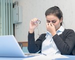 6 tình trạng sức khỏe thường thấy ở dân văn phòng