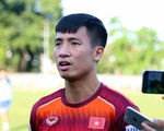 Trung vệ Bùi Tiến Dũng: 