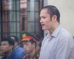 "Bị cáo tự nguyện nâng điểm thi"
