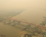 Vừa mở cửa lại, hàng loạt trường ở Indonesia lại đóng cửa vì ô nhiễm