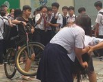 Bộ GD-ĐT chỉ đạo xử lý nghiêm vụ nữ sinh đánh nhau vì... màu đôi giày