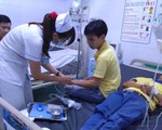 Gần 50 công nhân nhập viện nghi ngộ độc sau bữa cơm tăng ca