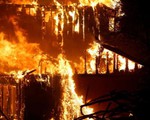 9 đám cháy bủa vây vùng bắc California