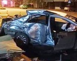 Ba người chết trong ôtô biến dạng sau cú tông của xe giường nằm