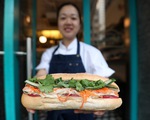 Bánh mì - ‘siêu sandwich’ Việt Nam chinh phục thế giới lên báo Hong Kong