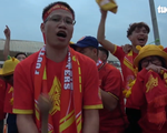 Video: Hàng nghìn cổ động viên tại SVĐ Mỹ Đình