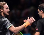 Thất bại trước Tsitsipas, Federer dừng bước ở bán kết ATP Finals