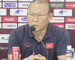 Video: HLV Park Hang Seo và HLV Akira Nishino nói gì trước trận đấu Việt Nam - Thái Lan ?