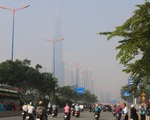 Sương mù bao phủ TP.HCM, các tòa nhà cao tầng 