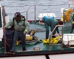 Tây Ban Nha bắt tàu ngầm chở hàng tấn cocaine