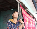 Sau bão số 5, dân Nhơn Hải nơm nớp sống trong những ngôi nhà sắp sập