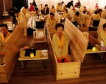 Người Hàn Quốc làm tang lễ giả để sống tốt hơn