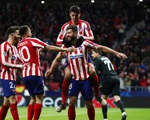 Atletico Madrid đáp ‘tàu muộn’ vào vòng 16 đội Champions League