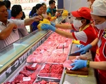 Đẩy mạnh nhập khẩu thịt heo để bình ổn giá trước tết