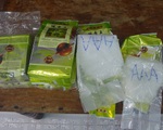 Tiếp tục phát hiện chất bột trắng nghi ma túy ở dọc bờ biển