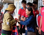 Chia sẻ khó khăn và cảm nhận trách nhiệm