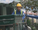 Đà Nẵng lì xì 500.000 đồng cho công nhân môi trường đêm giao thừa