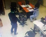 Xông vào trạm thu phí Dầu Giây cướp tiền sáng mùng 3 Tết