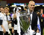 Zidane hưởng lương bao nhiêu khi trở về dẫn dắt Real Madrid?