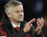 Beckham bảo vệ Solskjaer sau khi 