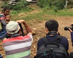 Giới nhiếp ảnh Việt: Ảnh mẹ con người Mông nhận giải 3 tỉ là 