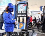 Giá xăng RON 95 giảm gần 200 đồng/lít