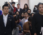 Tòa tuyên 