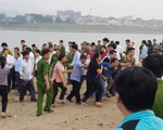 Rủ nhau tắm sông Đà, 8 học sinh chết đuối thương tâm