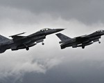 Vừa nghe Mỹ bán tiêm kích F-16 cho Đài Loan, Trung Quốc 