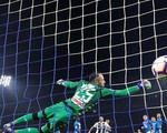 Juventus thắng chật vật Napoli